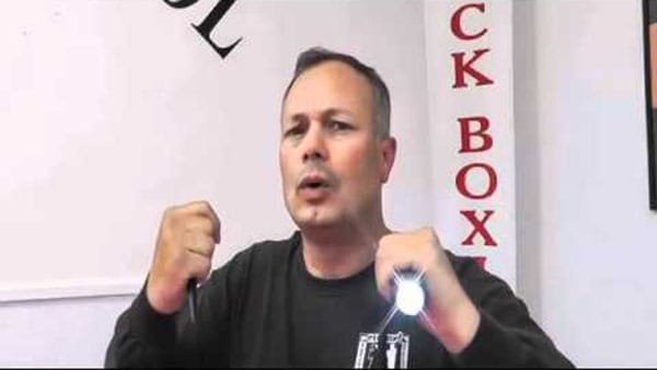 tacticalflashlight